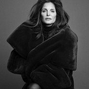 Supermodel Ini Kenang Putra yang Meninggal dengan Pakai Busana Sang Anak di Pemotretan