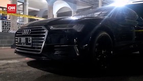 VIDEO: Polisi Sebut Nur Penumpang Mobil Audi Selingkuhan Kompol D