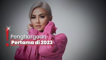 img-title Salip Justin Bieber & Dua Lipa, Agnez Mo Raih 2 Piala di Pinnacle Awards