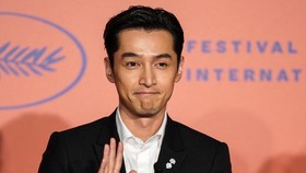 Aktor China Hu Ge Umumkan Sudah Menikah dan Punya Anak