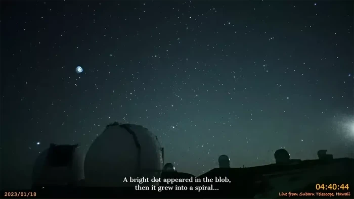 Benda Biru Spiral Misterius Terlihat Berputar di Langit Hawaii