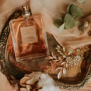 5 Parfum Mewah Aroma Seduktif nan Seksi untuk Dipakai Saat Kencan Valentine