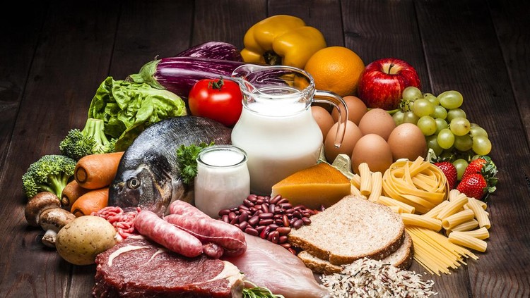 Ilustrasi Protein Hewani healthy eating and diet concept - natural rich in protein food on table
