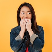 Punya Kebiasaan Menggigit Kuku? Ikuti 6 Tips dari Dermatologis Berikut Untuk Mengatasinya!