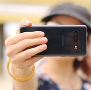 Influencer Andrea Gunawan Dikecam Gegara Rekam Orang Tanpa Izin, Ini Etika Memotret di Jepang!