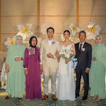 Terpopuler: Beda Ekspresi Keluarga Deva & Mikha hingga Keisha Alvaro Pacari Frissly