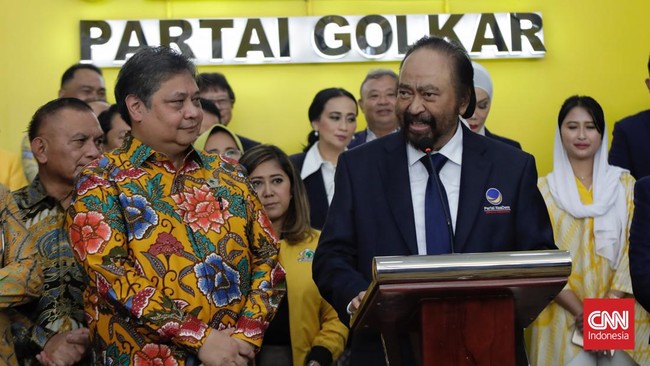 Ketua Umum NasDem Surya Paloh mengatakan bakal menghormati keputusan nan diambil oleh Airlangga dan seluruh jejeran Golkar.