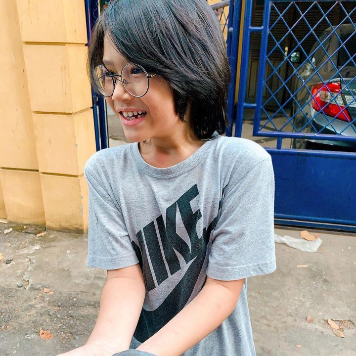 <p>Ketertarikan El Pitu akan dunia musik pun menarik perhatian netizen. Banyak yang mendoakan agar El Pitu agar menjadi musisi seperti sang Ayah. (Foto: Instagram: @elpitu_candra)</p>