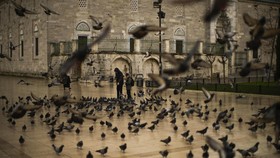 FOTO: Istanbul Dalam Pelukan Musim Dingin