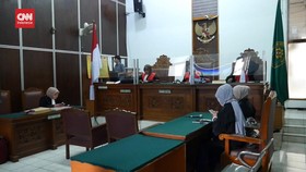 VIDEO: Jaksa Tuntut Eks Petinggi ACT Novariyadi 4 Tahun Penjara