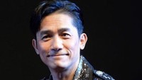 Bikin Akun Medsos, Tony Leung Raih 1,6 Juta Follower Sehari & Disambut Hangat Andy Lau