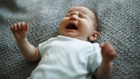 5 Tanda Jika Bayi Juga Alami Stres, Menangis Terus Salah Satunya