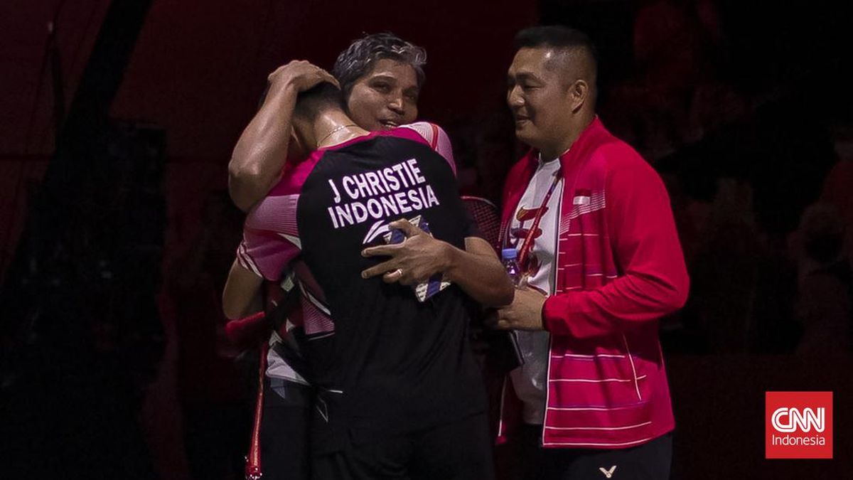 Marleve Mainaky Mundur, PBSI Tunjuk Harry Hartono