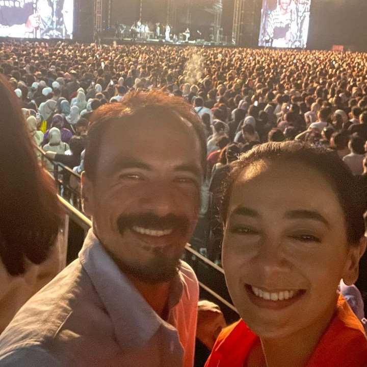 <p>Kemeriahan acara terus berlangsung pada malam itu. Ananda Faturrahman dan Attar Syach tak lupa mengabadikan momen lewat potret selfie mereka. (Foto: Instagram @ananda_faturrahman)</p>