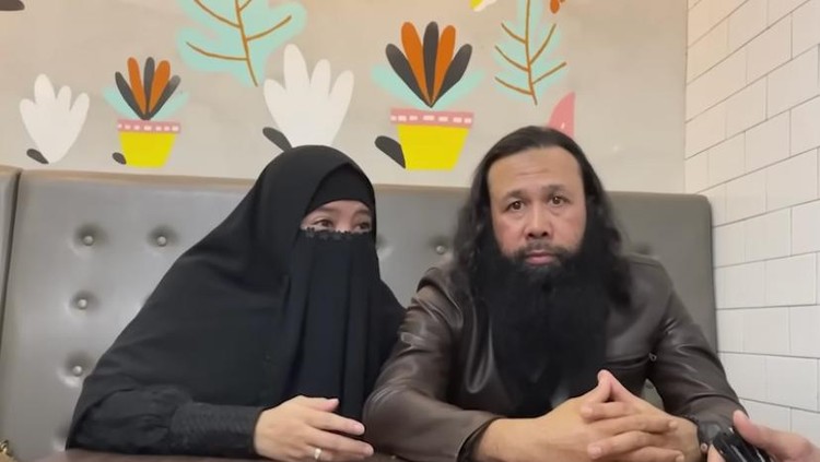Peggy Melati Sukma dan Reza Abdul Jabbar.