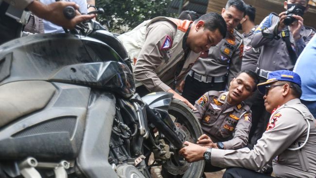 Bukti baru kasus kecelakaan mahasiswa UI, Hasya Attalah Syahputra, didapat berasas hasil rekonstruksi ulang pada Kamis (2/2).