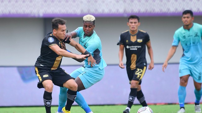 Reaksi Netizen Usai Egy Cetak Gol Pertama di Liga 1: Kelas Eropa Beragam reaksi netizen membanjiri media sosial usai Egy Maulana Vikri cetak gol kelar dunia di Liga 1, Kamis (2/2).
