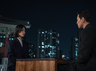 Aktor 'The Glory' Jung Sung Il Ungkap Sifat Tak Terduga Song Hye Kyo