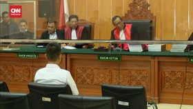 VIDEO: AKBP Doddy Jalani Sidang Perdana Kasus Narkoba Teddy Minahasa