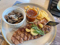 Kulineran Seru Seharian di Cipete, Ada Donat hingga Steak yang Hits