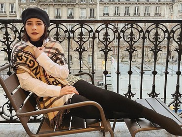 img-title Disinggung Kiky soal Wanita Mandiri, Prilly: Aku Belum Ada Niat Menikah