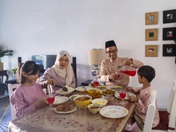 Hukum Mencicipi Makanan Ketika Memasak saat Bulan Puasa