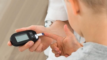 GEJALA DIABETES ANAK - CARA MENCEGAH