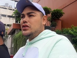 Ivan Gunawan Bakal Mempercantik Rumah Bunda Corla