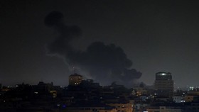 Israel Bombardir Gaza Lagi Akhir Pekan Ini, Banyak Korban Wanita-Anak