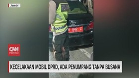VIDEO: Kecelakaan Mobil DPRD, Ada Penumpang Tanpa Busana