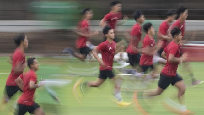 Menpora Zainudin Amali mengimbau klub untuk melepas pemain mereka ke pemusatan latihan (TC) Timnas Indonesia U-20 jelang Piala Asia U-20 2023.