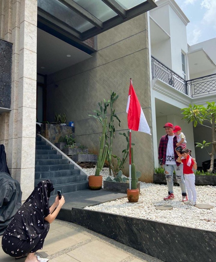 Rumah Chelsea Olivia