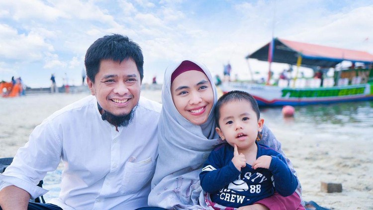 Sulaiman Anak Oki Setiana Dewi Sulaiman Anak Oki Setiana Dewi