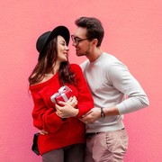 Persiapan Rayakan Hari Valentine, Berikut 6 Pilihan Ide Kado Unik yang Anti Mainstream untuk Pasangan!