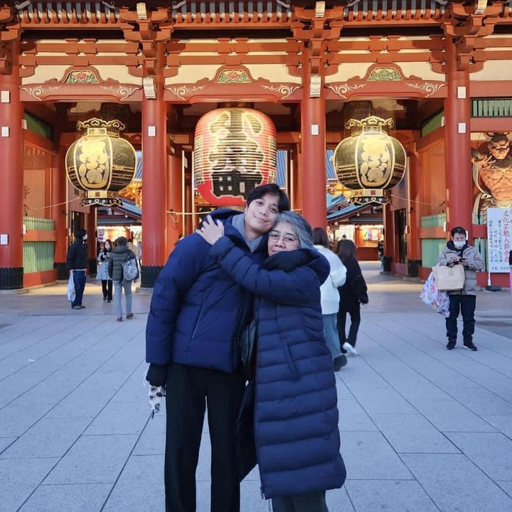 <p>Beberapa waktu yang lalu, Pradikta Wicaksono atau Dikta membagikan postingan terbaru di akun Instagramnya bersama sang Bunda. (Foto: Instagram @dikta)<br /><br /><br /></p>