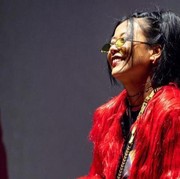 Mengenal Sosok Domee Shi, Perempuan Pertama yang Sutradarai Film Animasi Pixar