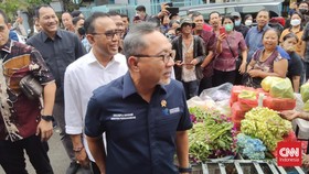 Mendag Zulkifli Ingatkan Pedagang Jangan Oplos Beras Bulog