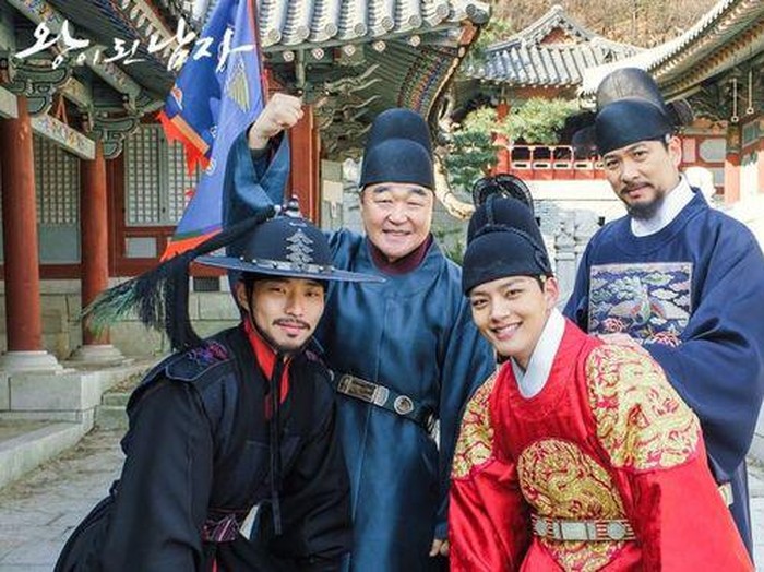 Para aktor The Crowned Clown/Foto: Hancinema