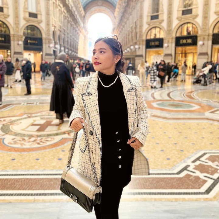 <p>Melihat aksi tersebut, netizen sontak meninggalkan harapan untuknya melalui kolom komentar. Merek berharap agar sang idola segera menemuka jodoh. "Semoga aja kamu punya jodoh setampan Julius Caesar," tulis akun @ryan*****. (Foto: Instagram @prillylatuconsina96)<br /> <br /><br /></p>