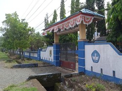 Polemik SMP Mamuju Wajibkan Ortu Bayar Rp 150 Ribu Bangun Lapangan Sekolah