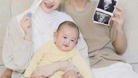 <p>Kabar membahagiakan mengenai kehamilan anak kedua mereka itu mereka bagikan di akun Instagramnya pada 13 Juli 2022 lalu. (Sumber: Instagram @juliaprt7)</p>