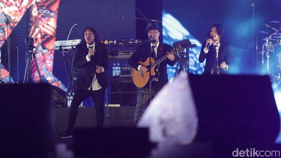 Konser Dewa 19 Konser Dewa 19