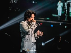 Lirik Lagu Almost Over You - Jeff Satur