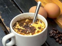 Sluurp! Nikmatnya Kopi Telur Skandinavia yang Creamy Harum