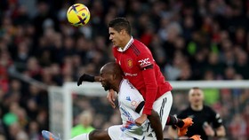 Como Selangkah Lagi Kontrak Varane dan Martial Eks MU