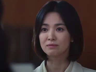 Pengorbanan Song Hye Kyo untuk Adegan Buka Baju di 'The Glory