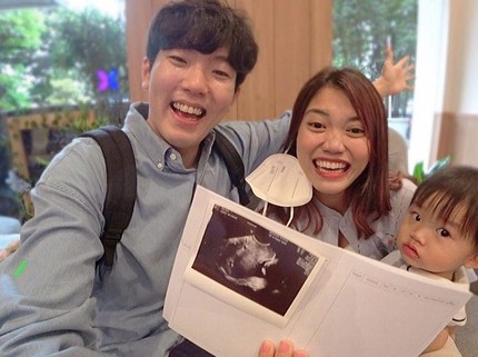 7 Potret Kehamilan Kedua YouTuber Tara dan Woni, Tak Sabar Sambut Adiknya Hwani Nih!