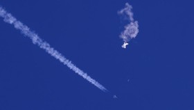 5 Fakta Benda Misterius di Langit Alaska Ditembak Jatuh AS