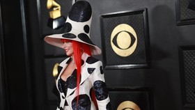 FOTO: Ini Selebriti Busana Terburuk di Grammy Awards 2023