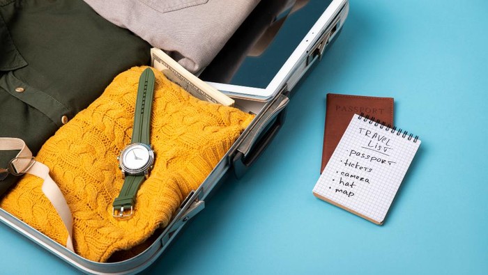 Daftar barang yang akan dibawa/ Foto: freepik.com/freepik
